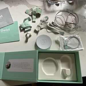 Owlet Smart Sock Baby Monitor in Mint